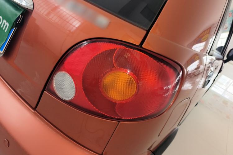 Used Baojun Lechi 2012 Revised Version 1.2L Manual Sporty Edition Dynamic Type Right Rear Taillight