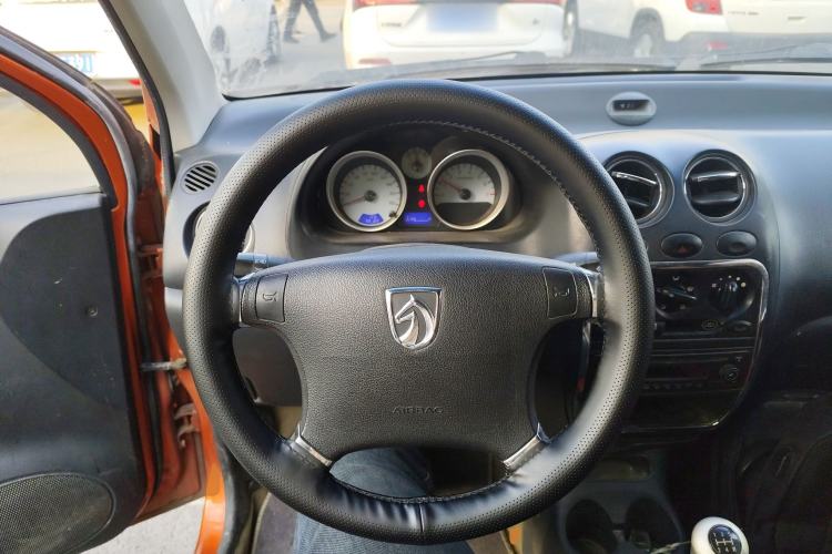 Used Baojun Lechi 2012 Revised Version 1.2L Manual Sporty Fashion Edition Steering Wheel