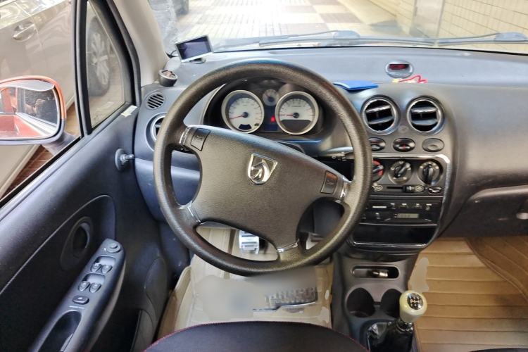 Used Baojun Lechi 2012 1.2L Manual Sports Edition Superior Model Steering Wheel