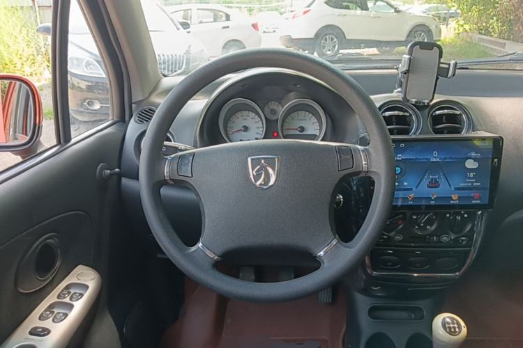 Used Baojun Lechi 2012 Revised Version 1.2L Manual Sporty Edition Dynamic Type Steering Wheel