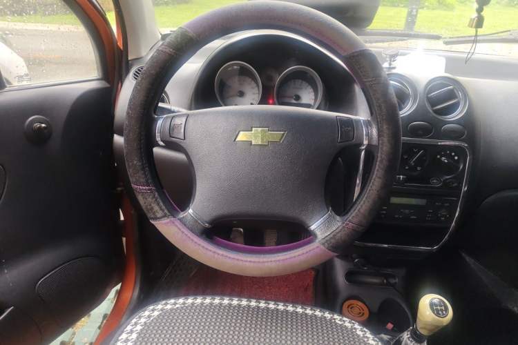 Used Baojun Lechi 2012 Revised Version 1.2L Manual Sporty Edition Dynamic Type Steering Wheel