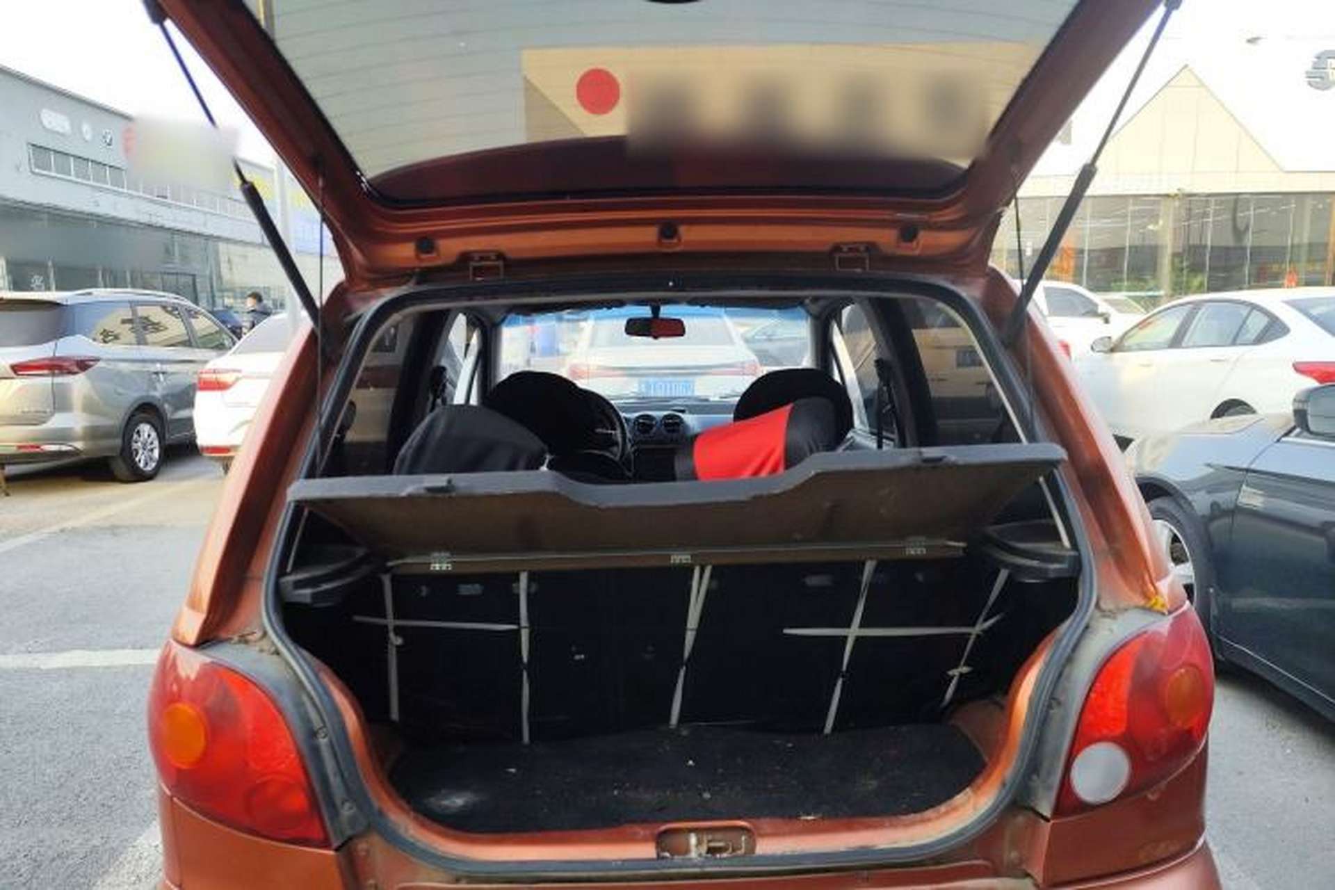 Used Baojun Lechi 2012 Revised Version 1.2L Manual Sporty Fashion Edition Trunk