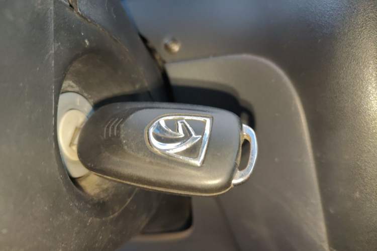 Used Baojun Lechi 2012 Revised 1.0L Manual P-TEC Standard Edition Vehicle Key