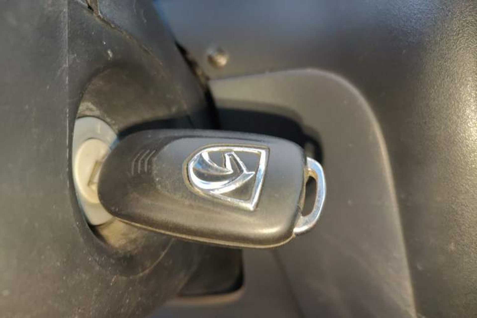 Used Baojun Lechi 2012 Revised 1.0L Manual P-TEC Standard Edition Vehicle Key