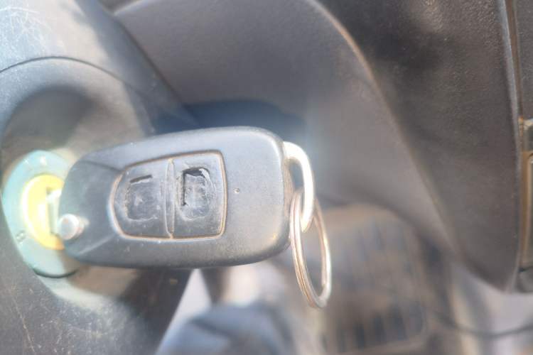 Used Baojun Lechi 2012 Revised 1.0L Manual P-TEC Standard Edition Vehicle Key