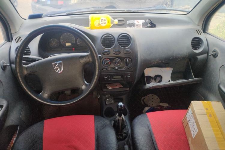Used Baojun Lechi 2012 Revised 1.0L Manual P-TEC Standard Edition Center Console