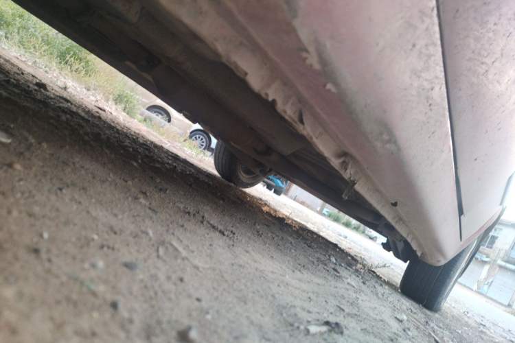 Used Baojun Lechi 2012 Revised 1.0L Manual P-TEC Standard Edition Chassis Front Left