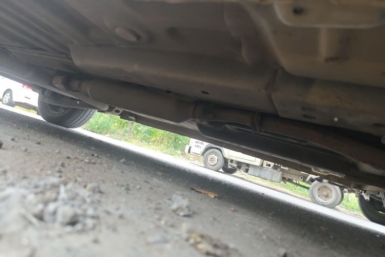 Used Baojun Lechi 2012 Revised 1.0L Manual P-TEC Standard Edition Chassis Front Right