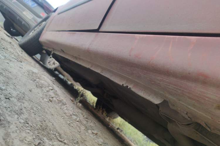 Used Baojun Lechi 2012 Revised 1.0L Manual P-TEC Standard Edition Chassis Rear Left