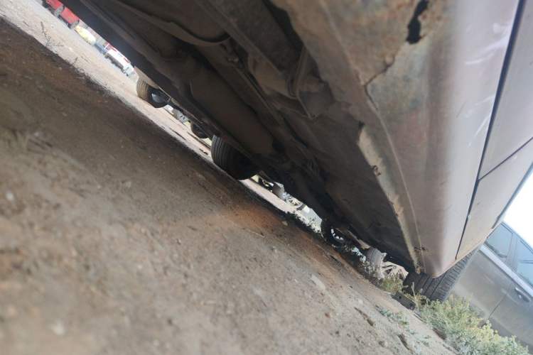 Used Baojun Lechi 2012 Revised 1.0L Manual P-TEC Standard Edition Chassis Rear Right