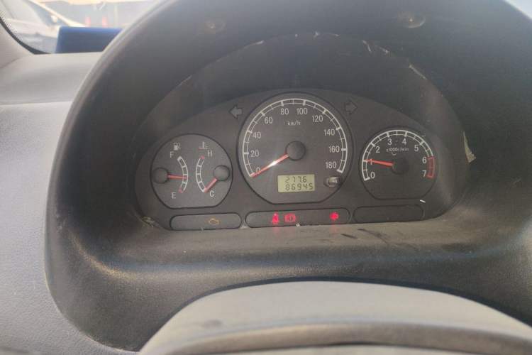 Used Baojun Lechi 2012 Revised 1.0L Manual P-TEC Standard Edition Instrument Cluster