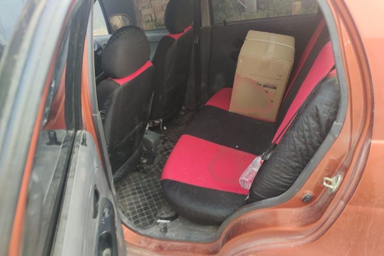 Used Baojun Lechi 2012 Revised 1.0L Manual P-TEC Standard Edition Left Rear Seat