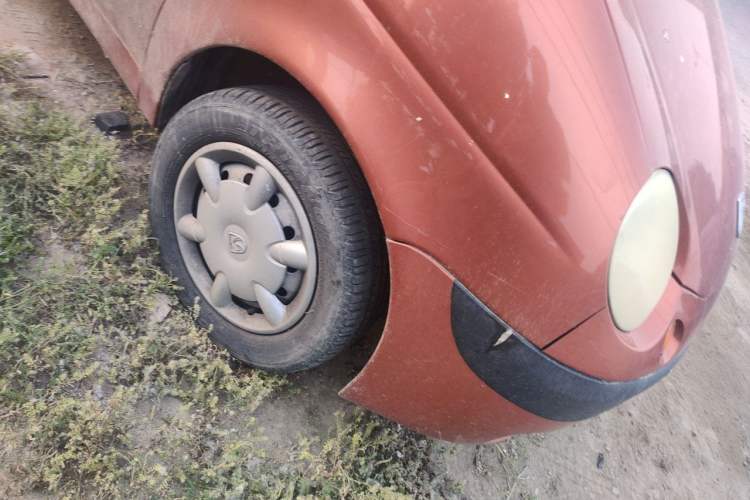 Used Baojun Lechi 2012 Revised 1.0L Manual P-TEC Standard Edition Right Front Wheel Hub
