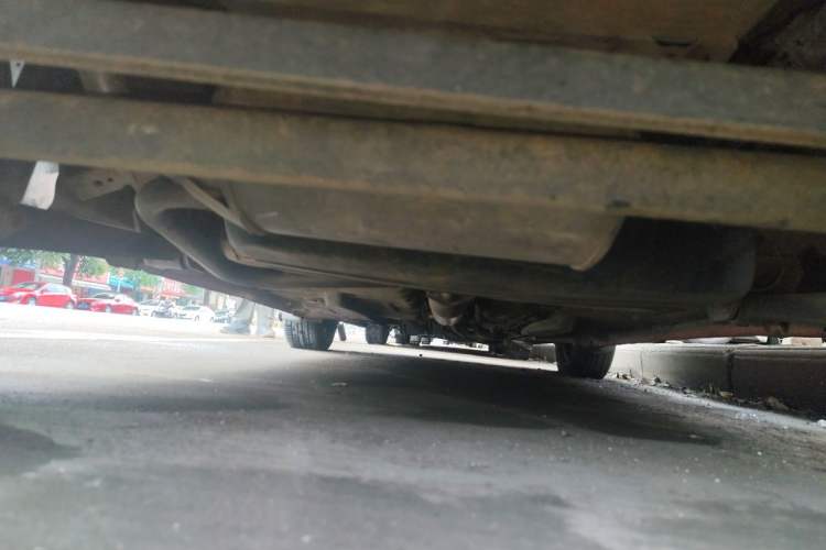 Used Baojun Lechi 2012 Revised Version 1.2L Manual Sports Edition Superior Type Chassis Rear