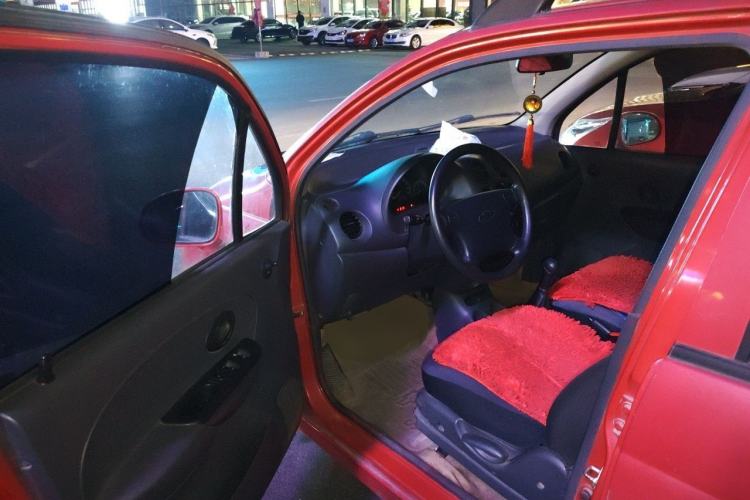 Used Baojun Lechi 2012 Revised 1.0L Manual P-TEC Standard Edition Driver Seat