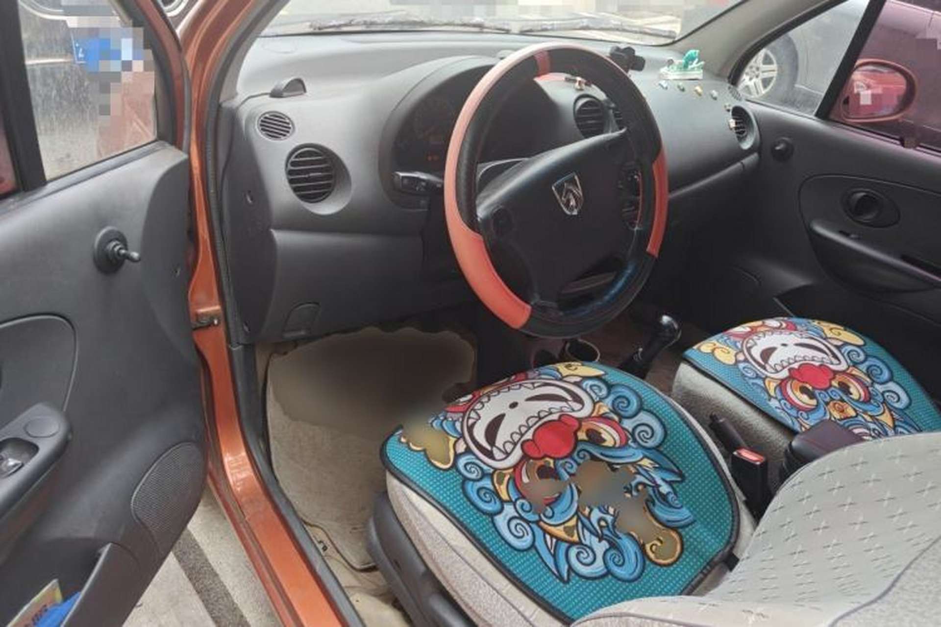 Used Baojun Lechi 2012 Revised 1.0L Manual P-TEC Standard Edition Driver Seat