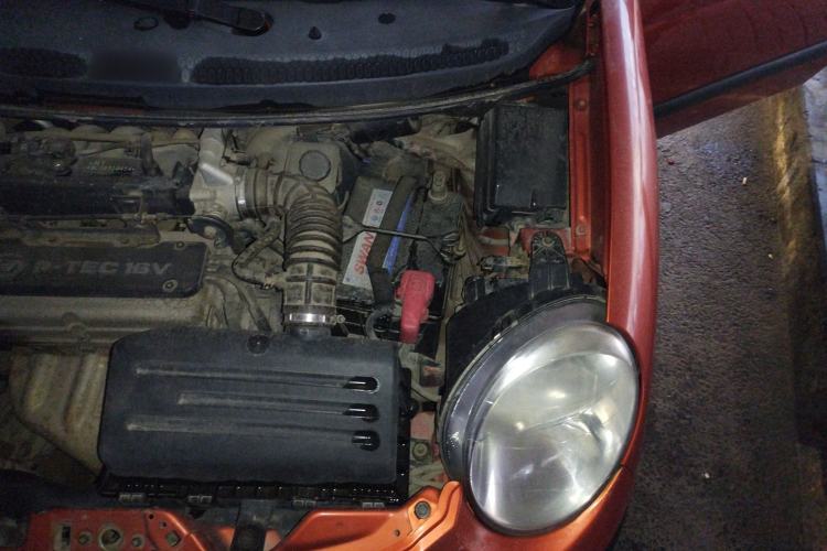 Used Baojun Lechi 2012 1.0L Manual P-TEC Superior Model Engine Bay Left