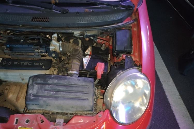 Used Baojun Lechi 2012 Revised 1.0L Manual P-TEC Standard Edition Engine Bay Left