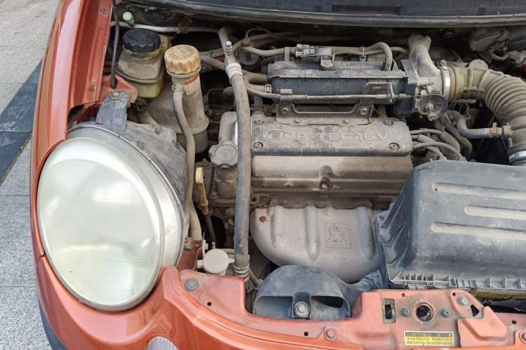 Used Baojun Lechi 2012 Revised 1.0L Manual P-TEC Standard Edition Engine Bay Right