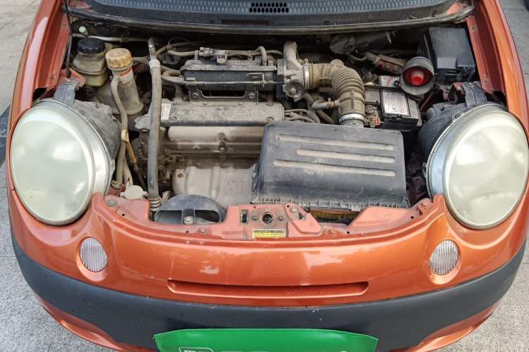 Used Baojun Lechi 2012 Revised 1.0L Manual P-TEC Standard Edition Engine Bay