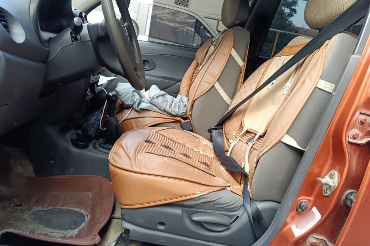 Used Baojun Lechi 2012 Revised 1.0L Manual P-TEC Standard Edition Left Front Seat