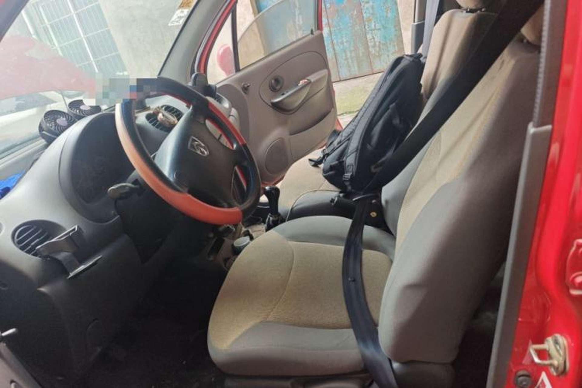 Used Baojun Lechi 2012 Revised Version 1.0L Manual P-TEC Comfort Type Left Front Seat