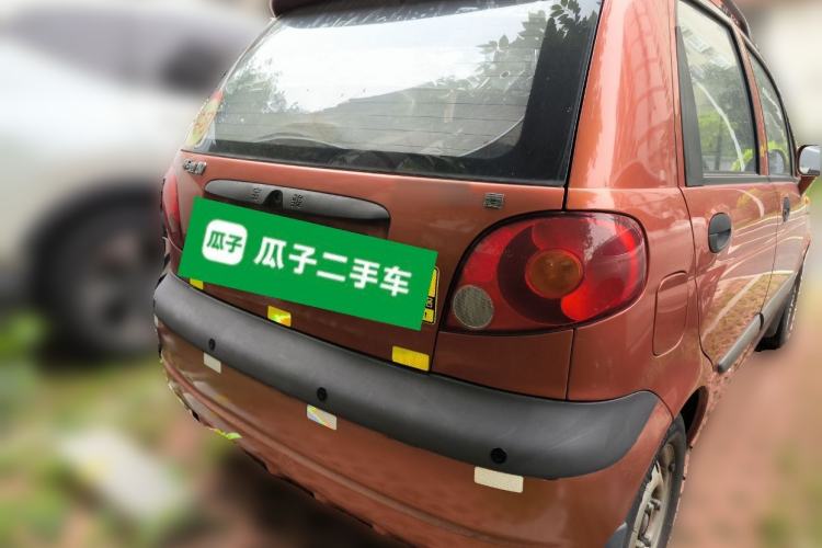 Used Baojun Lechi 2012 Revised 1.0L Manual P-TEC Standard Edition Rear