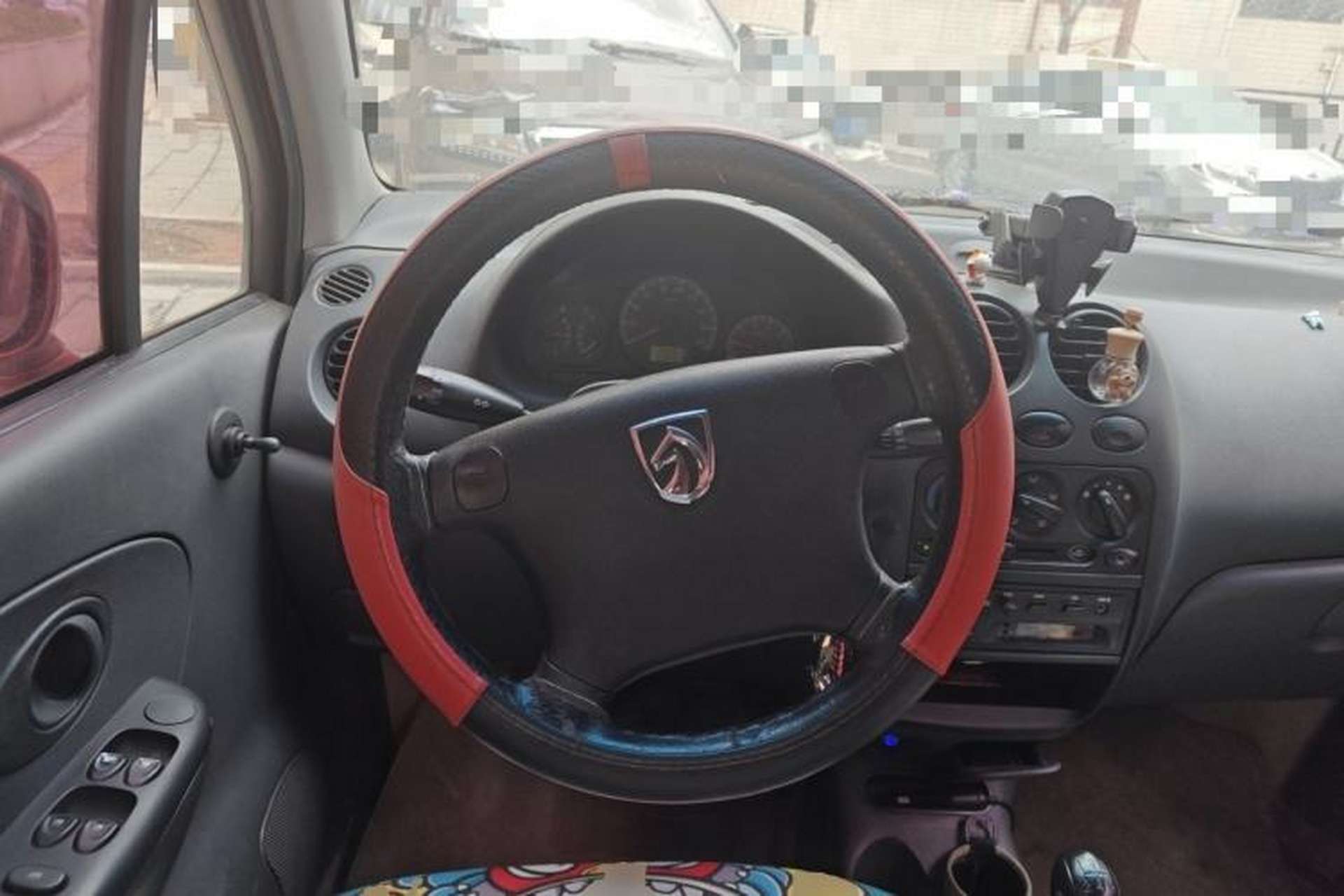 Used Baojun Lechi 2012 Revised 1.0L Manual P-TEC Standard Edition Steering Wheel