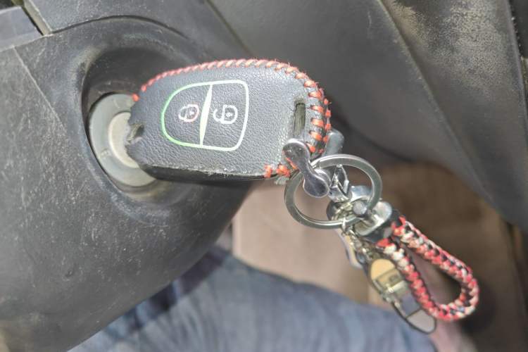 Used Baojun Lechi 2012 Revised 1.0L Manual P-TEC Standard Edition Vehicle Key