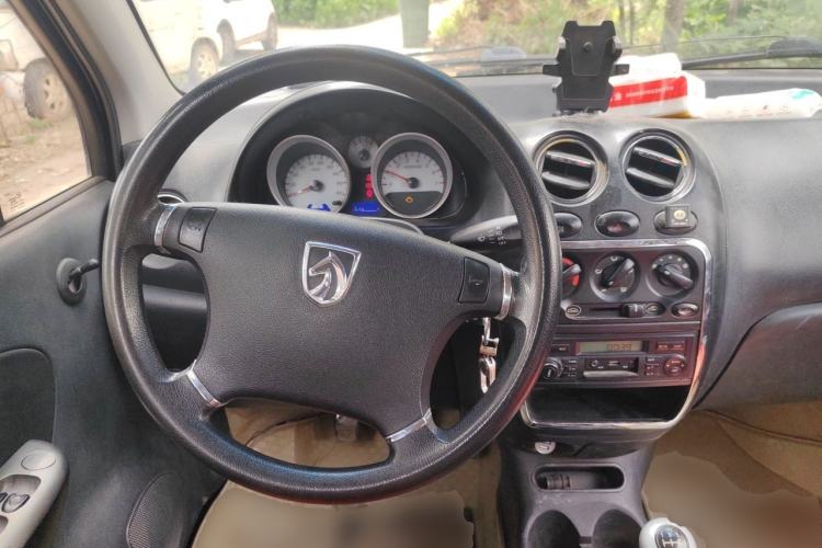 Used Baojun Lechi 2012 Revised Version 1.2L Manual Sporty Edition Dynamic Type Steering Wheel