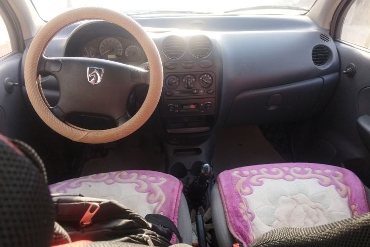 Used Baojun Lechi 2012 Revised 1.0L Manual P-TEC Standard Edition Center Console