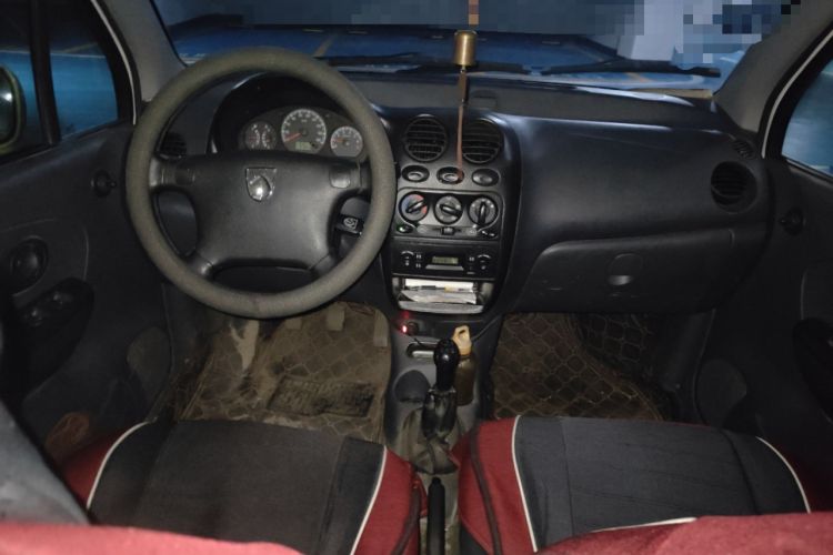 Used Baojun Lechi 2012 Revised 1.0L Manual P-TEC Standard Edition Center Console