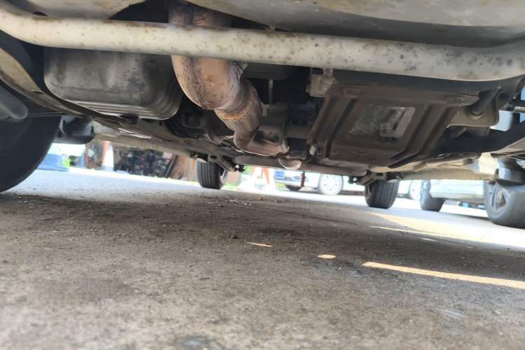 Used Baojun Lechi 2012 Revised 1.0L Manual P-TEC Standard Edition Chassis Front