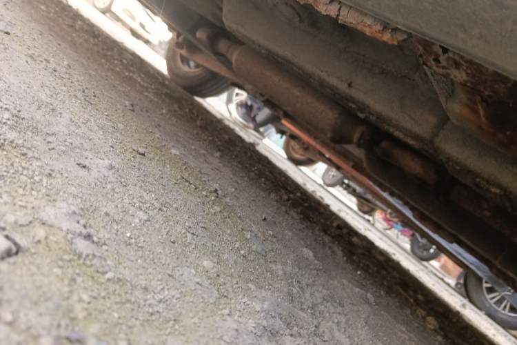 Used Baojun Lechi 2012 1.2L Manual Sport Edition Dynamic Model Chassis Front Right