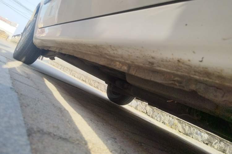 Used Baojun Lechi 2012 Revised 1.0L Manual P-TEC Standard Edition Chassis Front Right