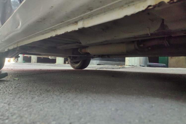 Used Baojun Lechi 2012 Revised 1.0L Manual P-TEC Standard Edition Chassis Front Right