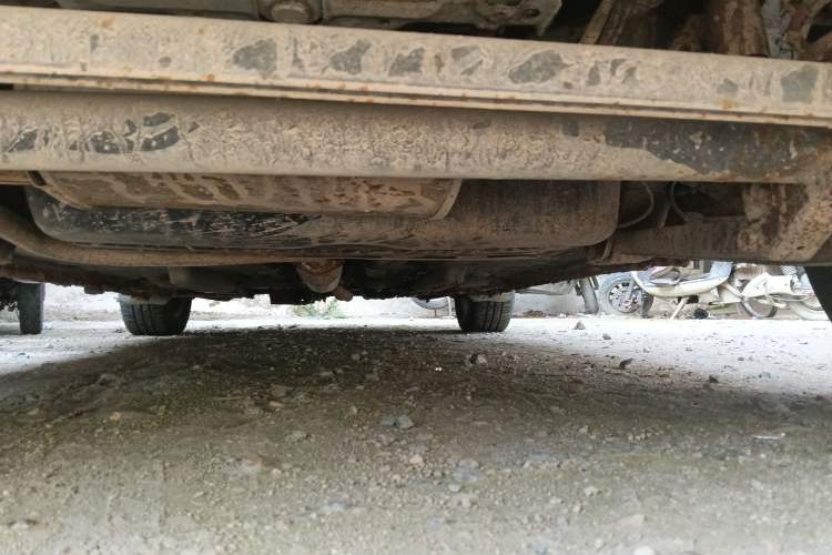 Used Baojun Lechi 2012 1.2L Manual Sport Edition Dynamic Model Chassis Rear