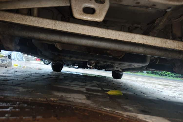 Used Baojun Lechi 2012 Revised 1.0L Manual P-TEC Standard Edition Chassis Rear