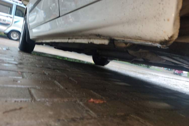 Used Baojun Lechi 2012 Revised 1.0L Manual P-TEC Standard Edition Chassis Rear Left