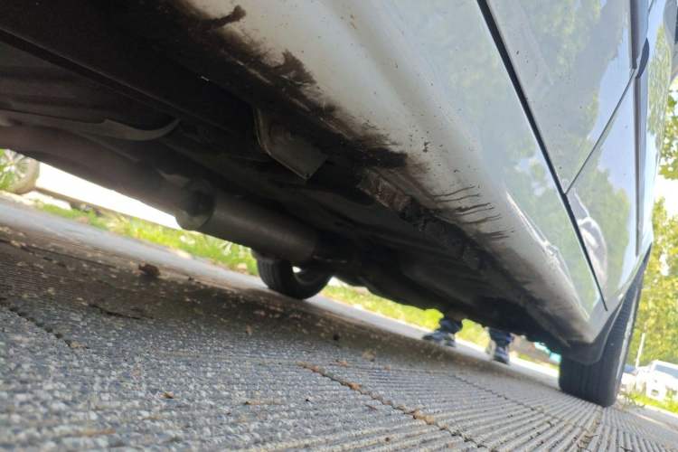 Used Baojun Lechi 2012 Revised 1.0L Manual P-TEC Standard Edition Chassis Rear Right