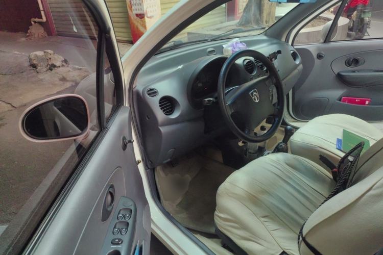 Used Baojun Lechi 2012 Revised 1.0L Manual P-TEC Standard Edition Driver Seat