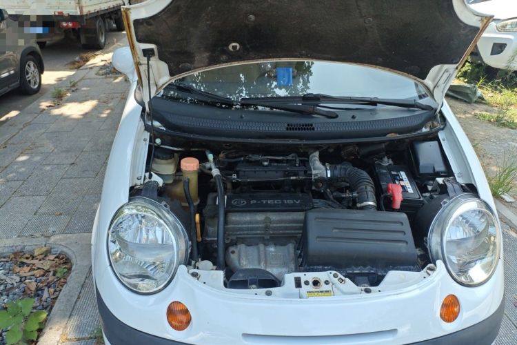 Used Baojun Lechi 2012 Revised 1.0L Manual P-TEC Standard Edition Engine Bay Right