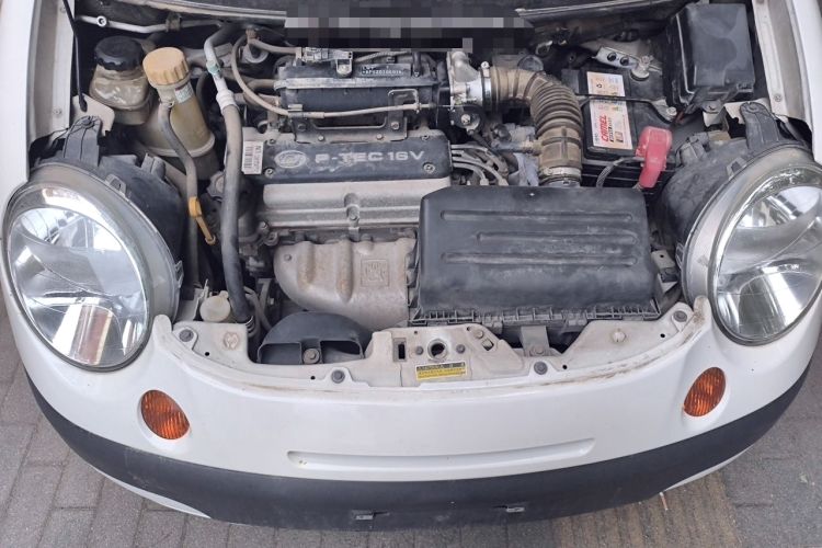 Used Baojun Lechi 2012 Revised 1.0L Manual P-TEC Standard Edition Engine Bay