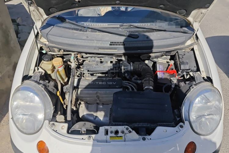 Used Baojun Lechi 2012 Revised Version 1.0L Manual P-TEC Comfort Type Engine Bay