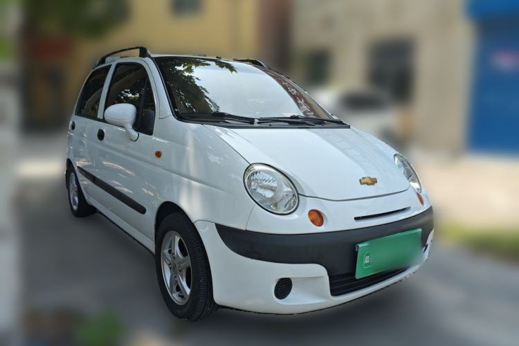 Used Baojun Lechi 2012 Revised 1.0L Manual P-TEC Standard Edition Front Right 45 Deg