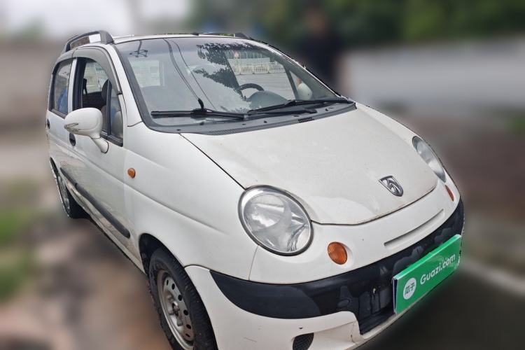 Used Baojun Lechi 2012 Revised 1.0L Manual P-TEC Standard Edition Front Right 45 Deg