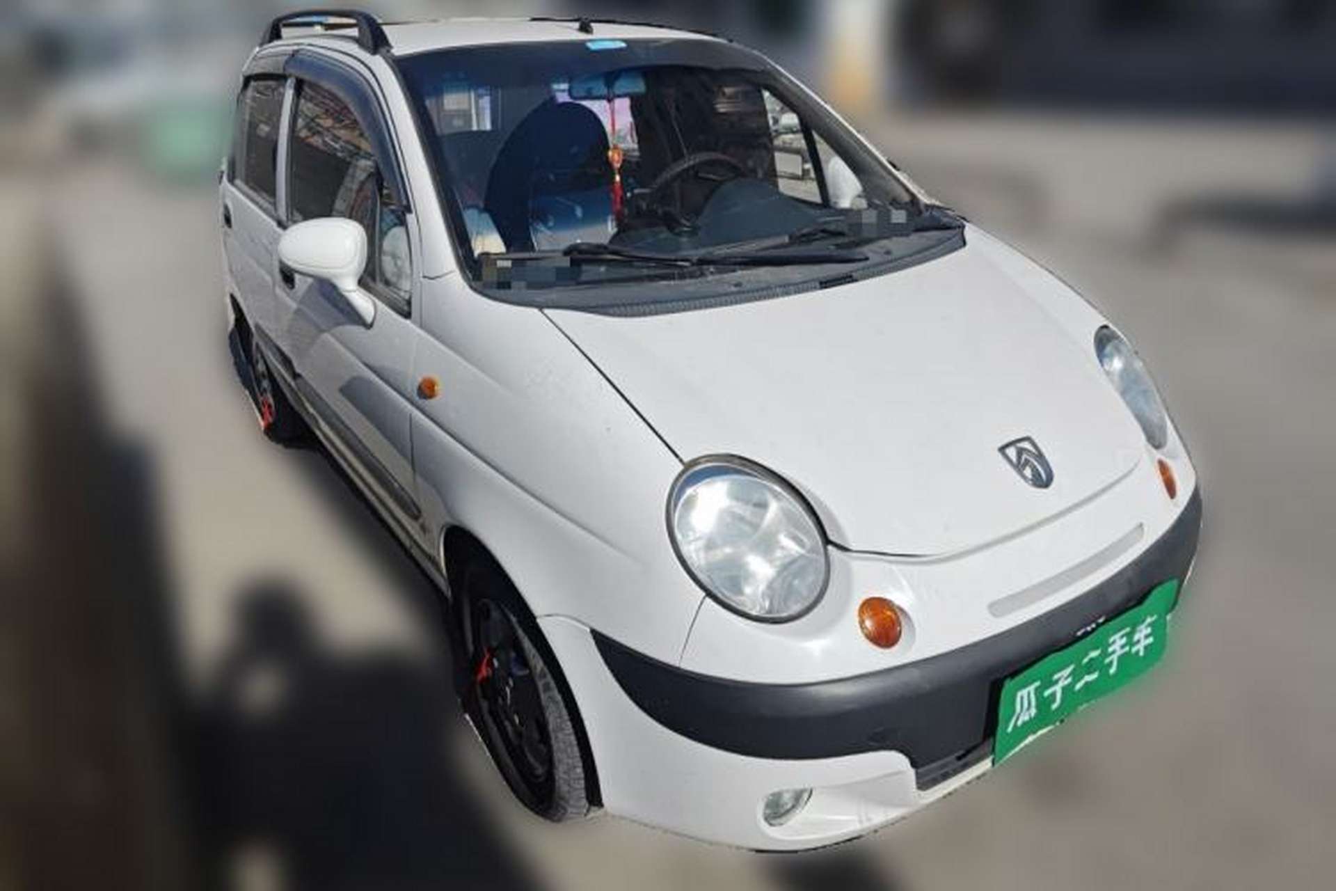 Used Baojun Lechi 2012 Revised Version 1.0L Manual P-TEC Comfort Type Front Right 45 Deg