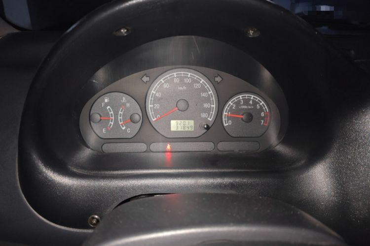 Used Baojun Lechi 2012 Revised 1.0L Manual P-TEC Standard Edition Instrument Cluster
