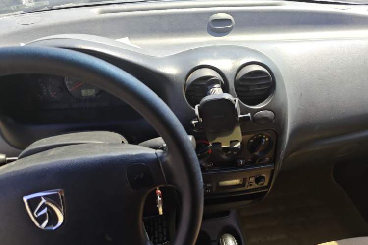Used Baojun Lechi 2012 1.0L Manual P-TEC Superior Model Interior 4