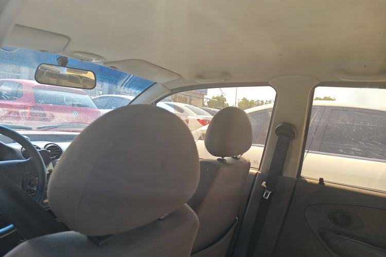 Used Baojun Lechi 2012 1.0L Manual P-TEC Superior Model Interior 6